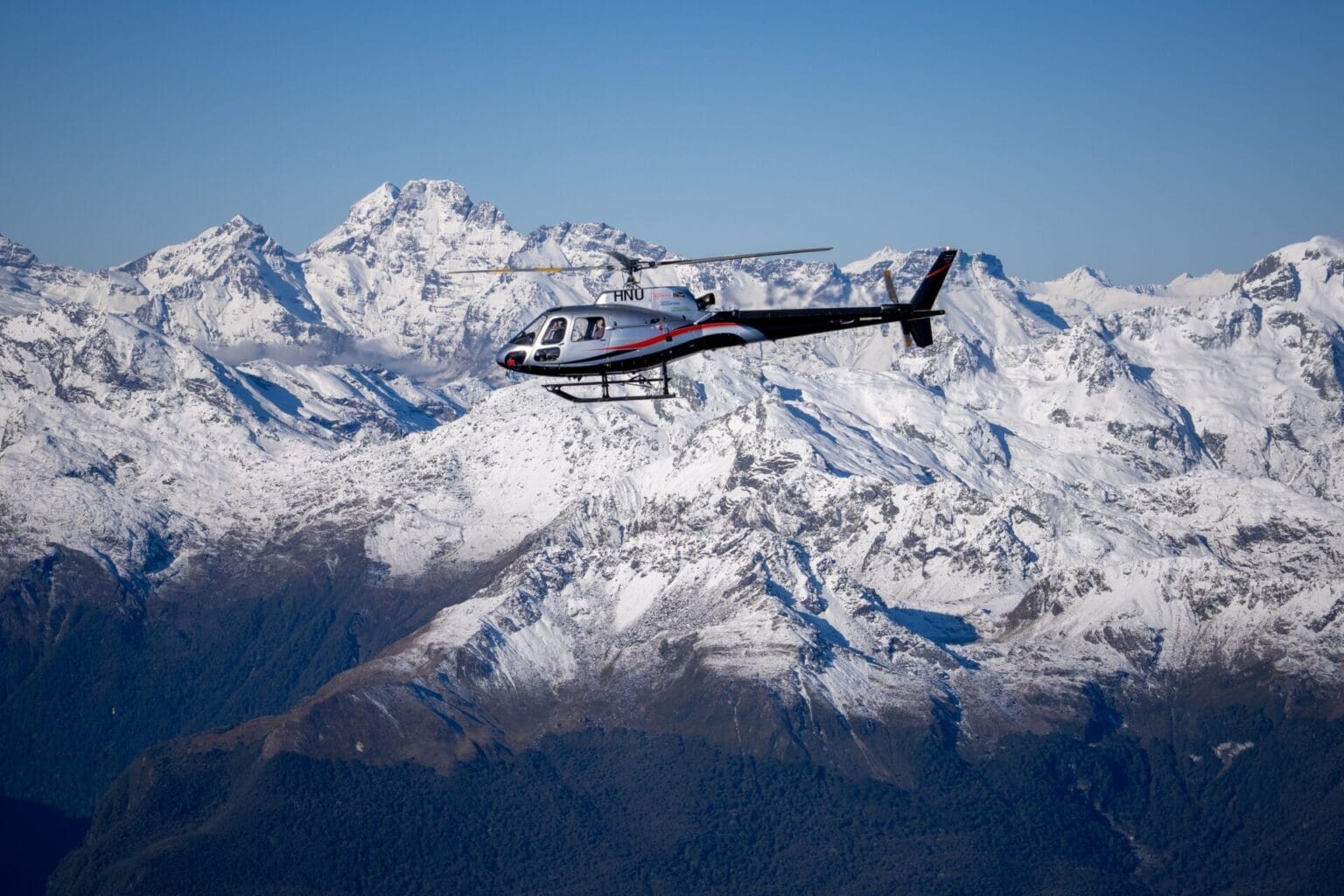 Classic winter flying in Fiordland National Park